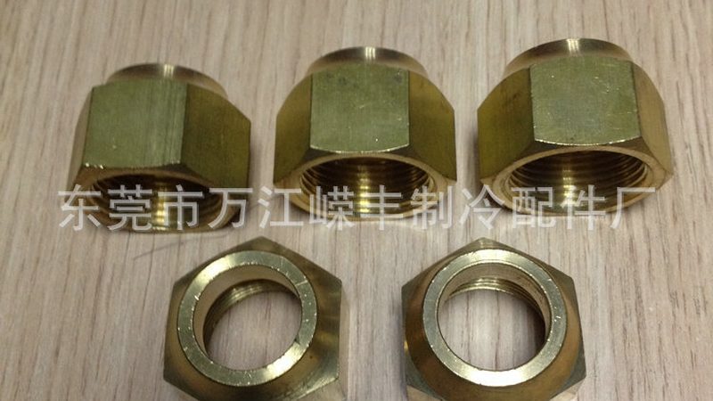 成都小型制冷设备：批发价格背后的考量因素